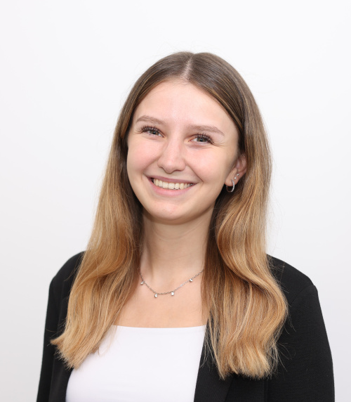 Mia Andreoli quadrat